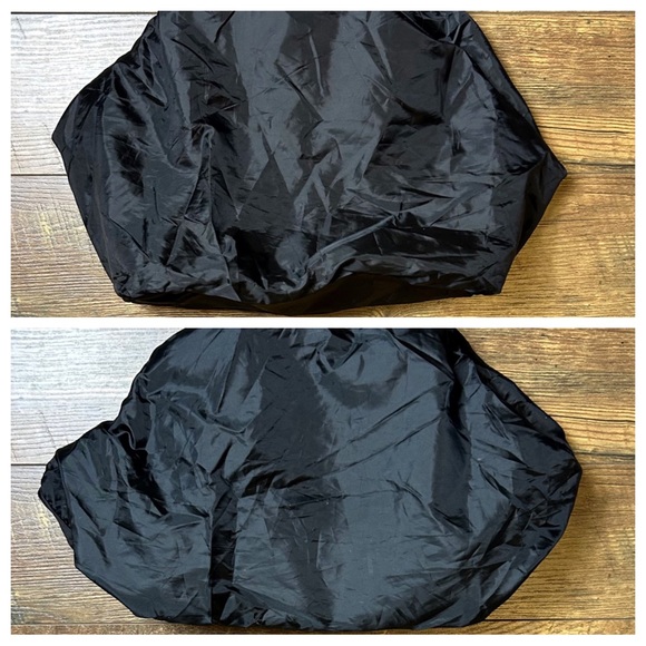 Victoria’s Secret Limited Edition IT Duffle Tote - Picture 6 of 12